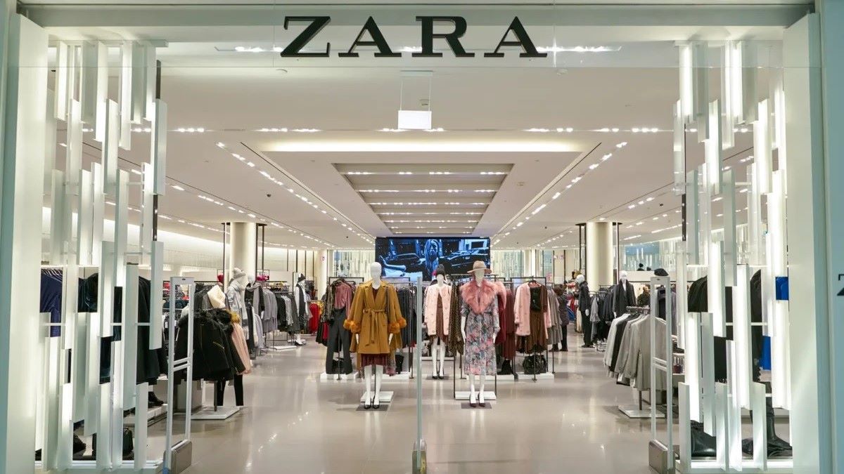 Zara : ce superbe manteau à col roulé fait craquer toutes les femmes !