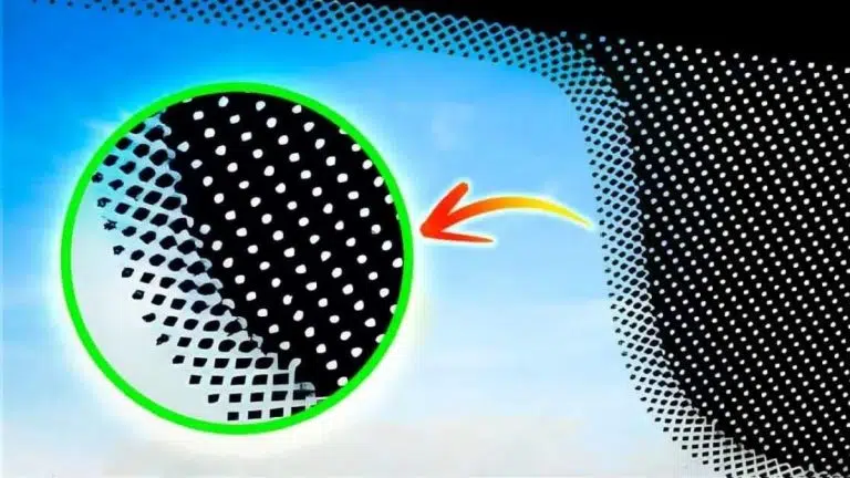 Pare-brises de voitures : Quelle est la fonction de ces points noirs mystérieux ?